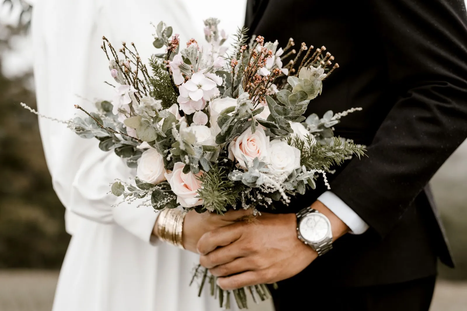 How to Plan Wedding Flowers for a Boston Venue